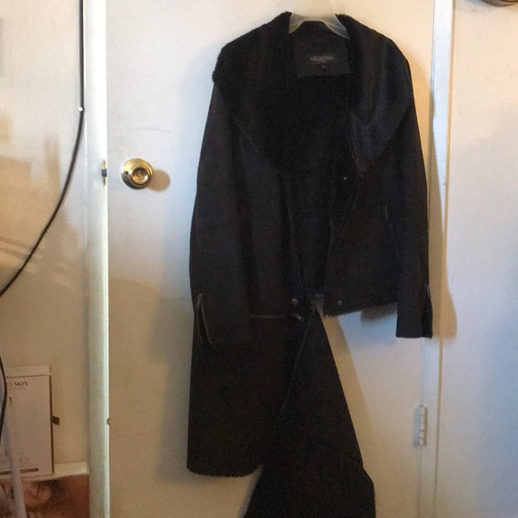 Fabulous furs 100 % faux fur NEW - Picture 2 of 2